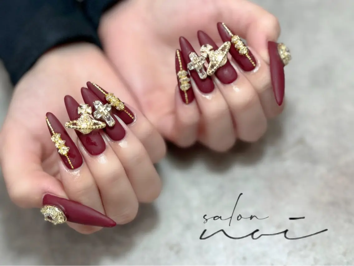 ネイル ボルドー マットネイル ハンドネイル salon noiのネイルデザイン