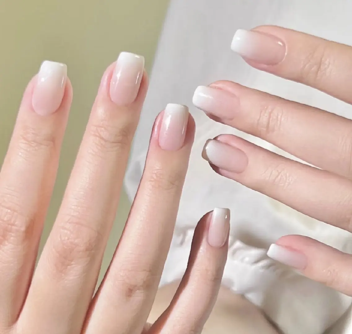 ネイル ハンドネイル Pure&Rich Nailのネイルデザイン