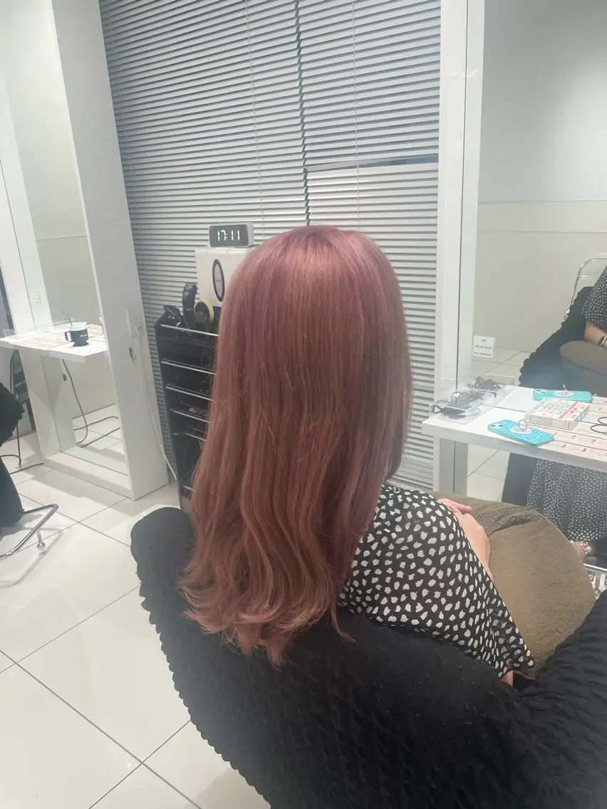 ロング カラー ラベンダーカラー ピンクカラー ピンクラベンダー yuzuna ハイトーン 天神のヘアスタイル