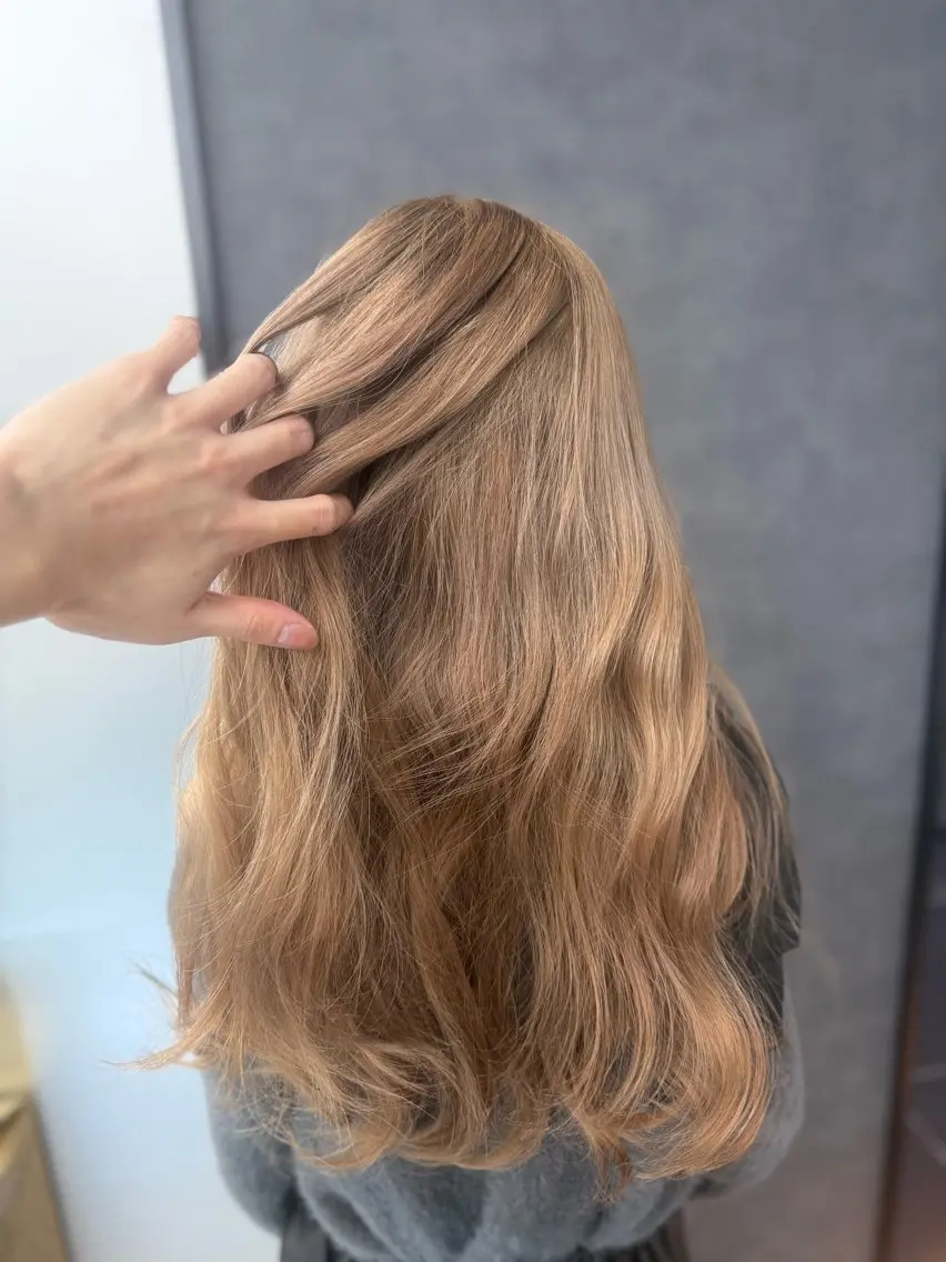 セミロング カラー ヘアカラー 渋谷ブリーチカラー/ デザインカラー/優希のヘアスタイル