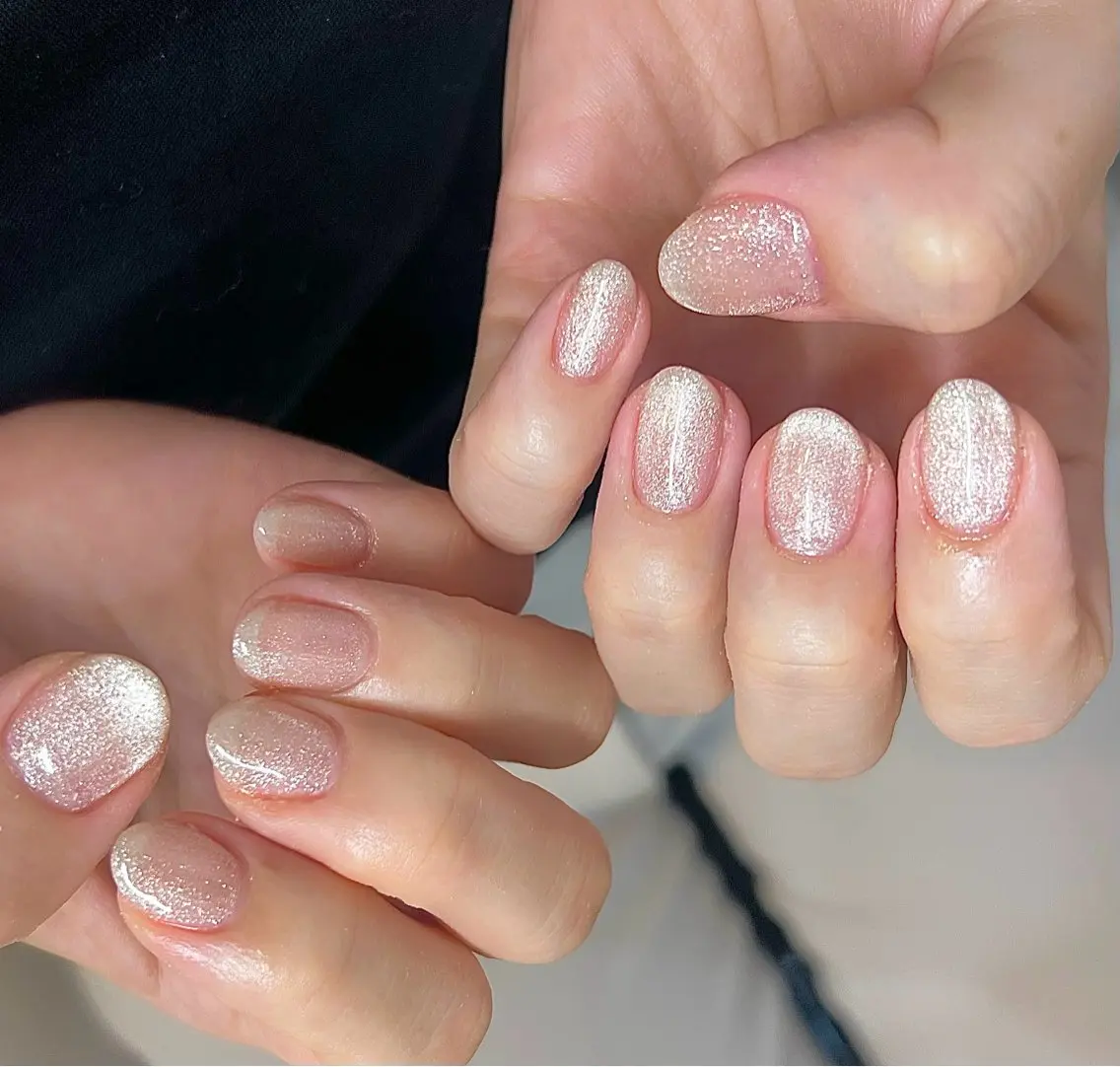 【オフあり】ハンドマグネットネイル💅🤍の写真