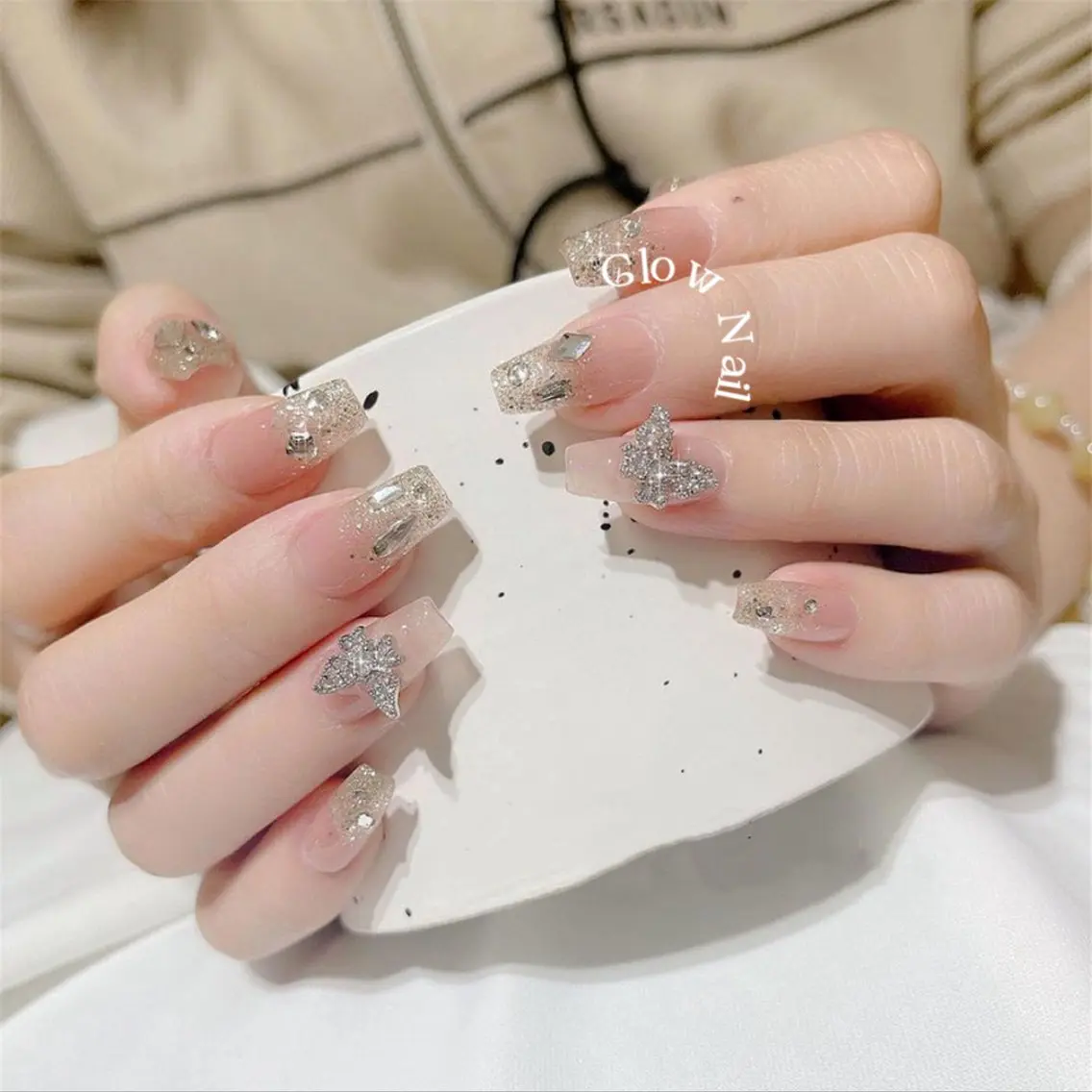 ネイル Glow Nail スカルプ専門店のネイルデザイン