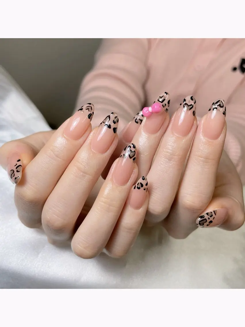 ネイル チークネイル 桜ネイル 長さ出し フットネイル ジェルネイル ハンドネイル YURI NAILのネイルデザイン