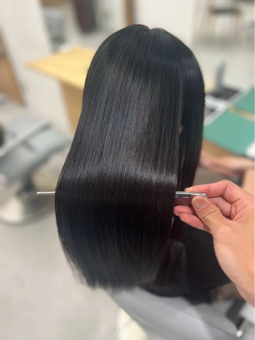 ロング 誰もが憧れる美髪へ✨ 高橋　璃来🧞‍♂️のヘアスタイル