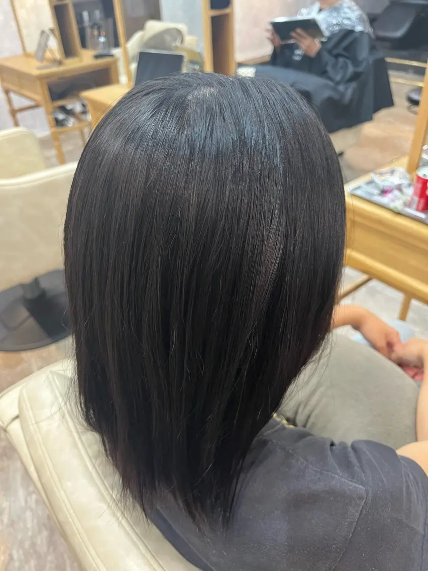 セミロング ヘアカラー 縮毛矯正⚡️カラー いいじまのヘアスタイル