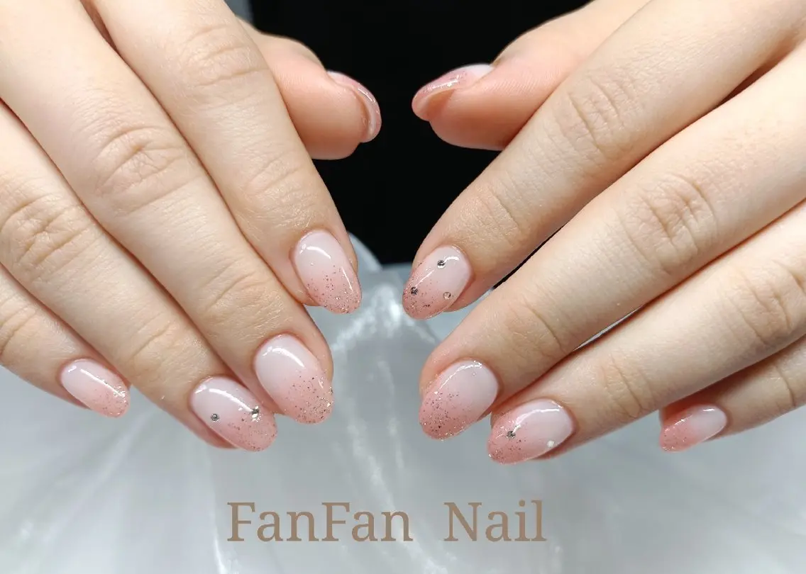 ネイル シンプルネイル RUE FANFANNAILのネイルデザイン