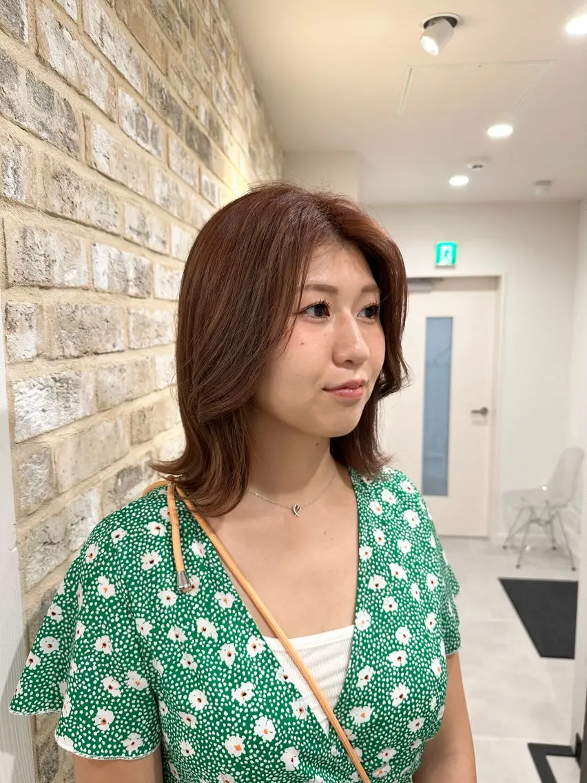 カラー ブリーチ ブラウンカラー オレンジ オレンジブラウン kano🌈ハッシュ カット/レイヤーのヘアスタイル