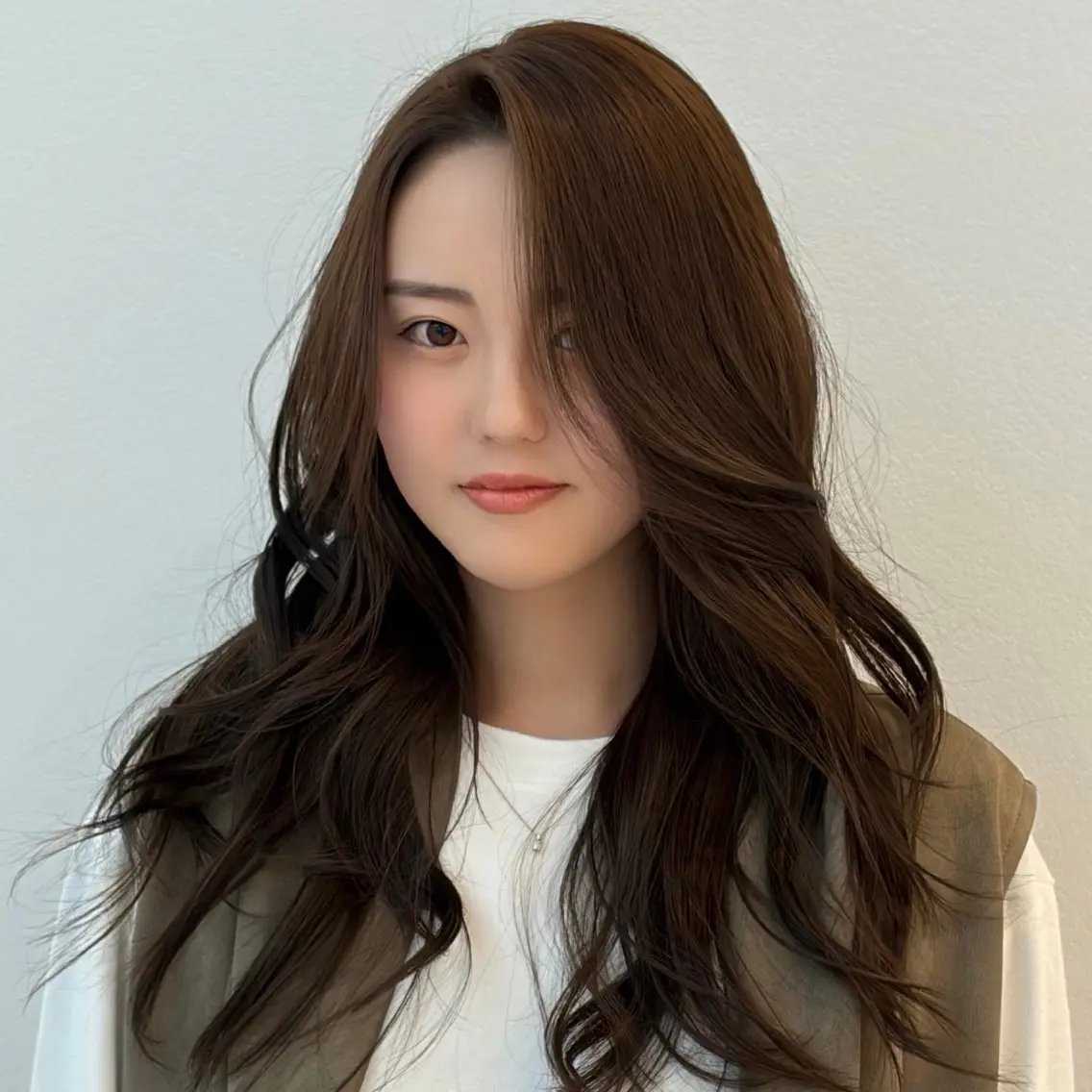 ロング カラー ブラウンカラー 髪質改善 レイヤーカット カット ヘアカラー トリートメント レイヤー/髪質改善 aobaのヘアスタイル