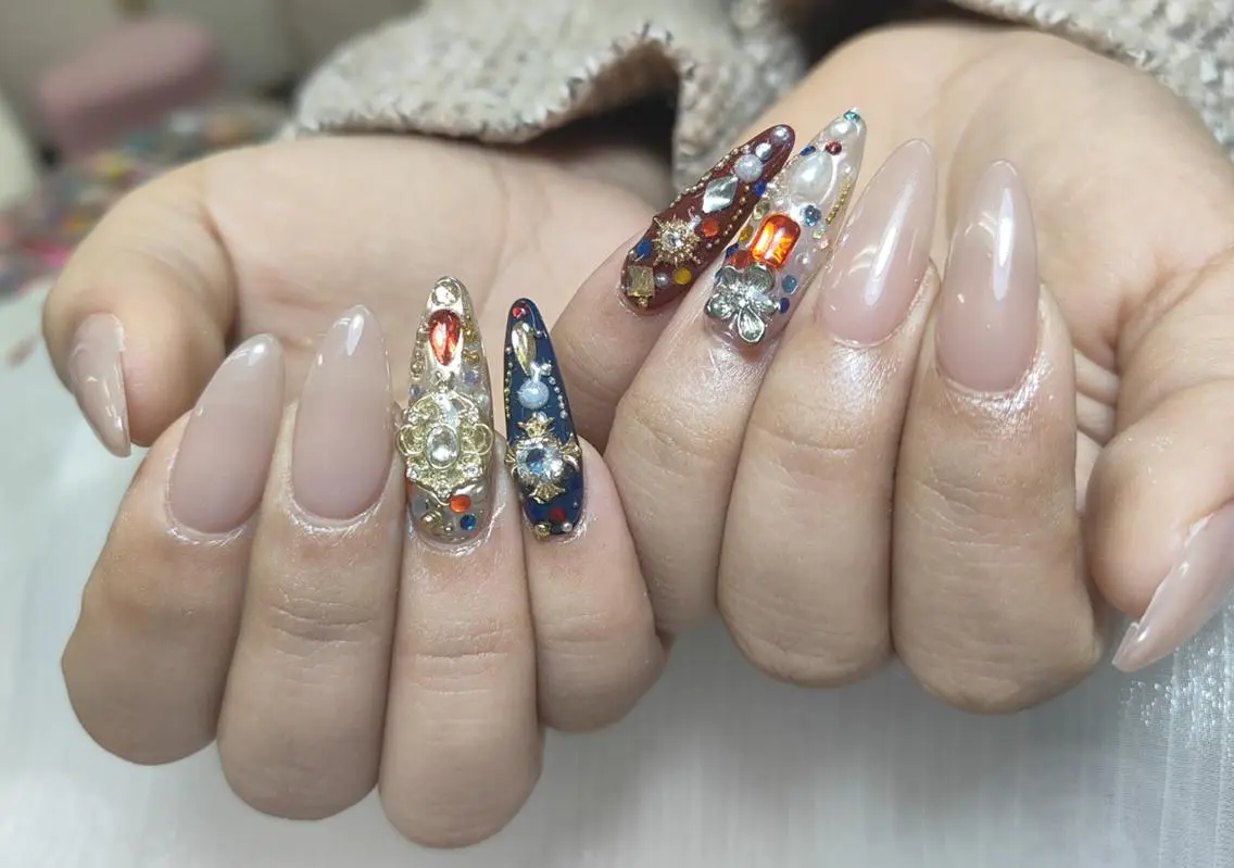ネイル ハンドネイル mini kikiのネイルデザイン