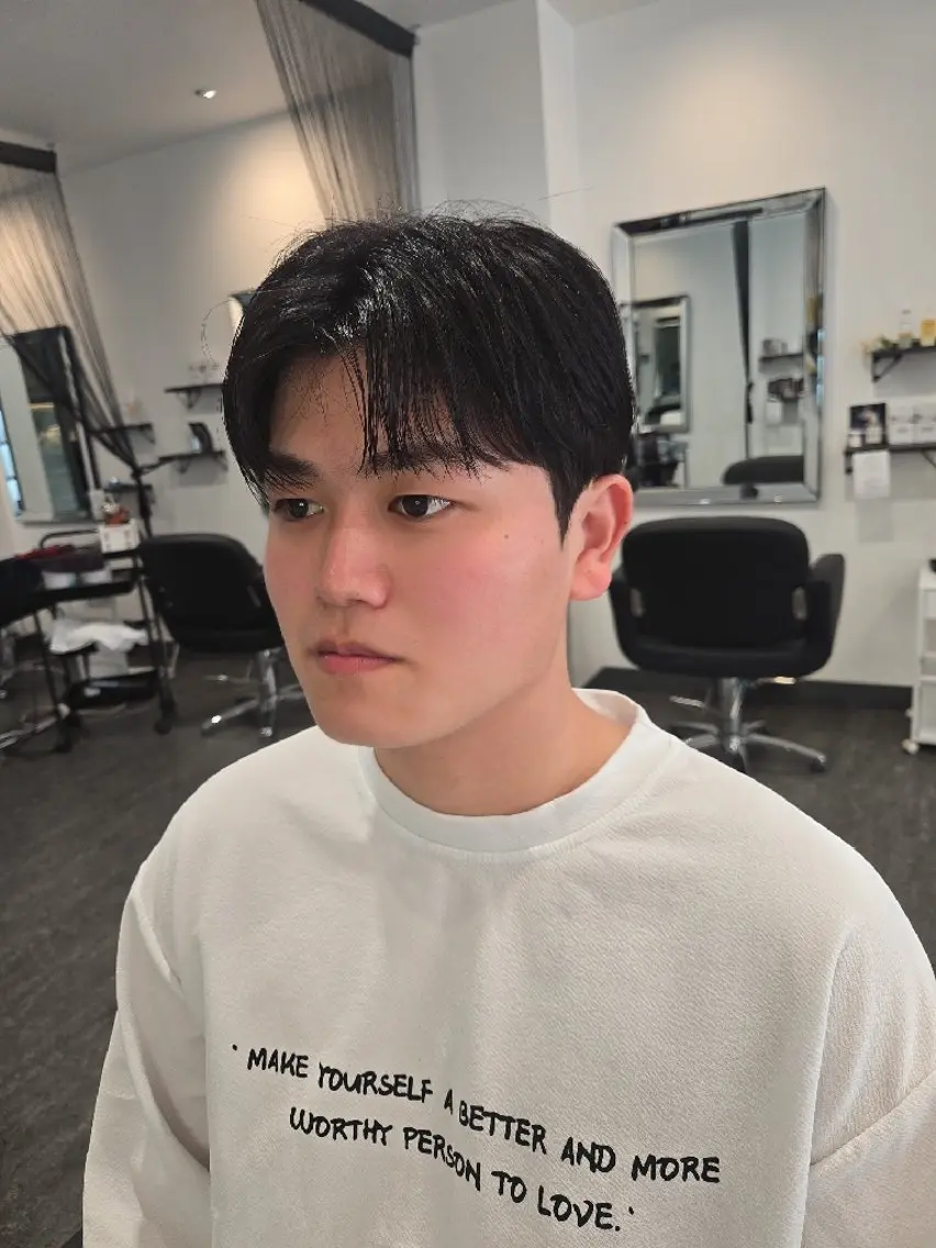 メンズ カット パーマ LEE HANAのヘアスタイル