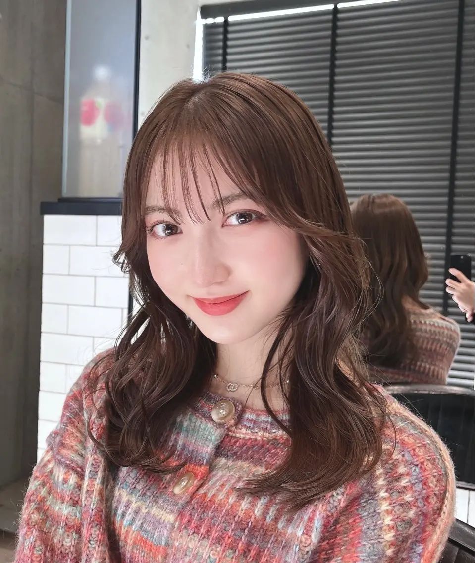 セミロング カラー カット ヘアカラー トリートメント 🌫️大人韓国ヘア 🌫️naoyaのヘアスタイル