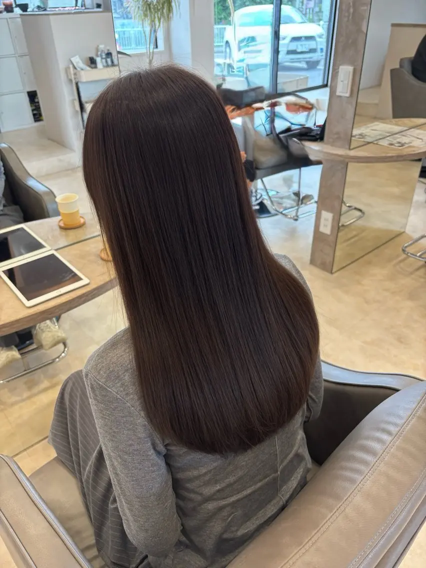 ロング カラー ヘアカラー ハラダ ヒナミのヘアスタイル