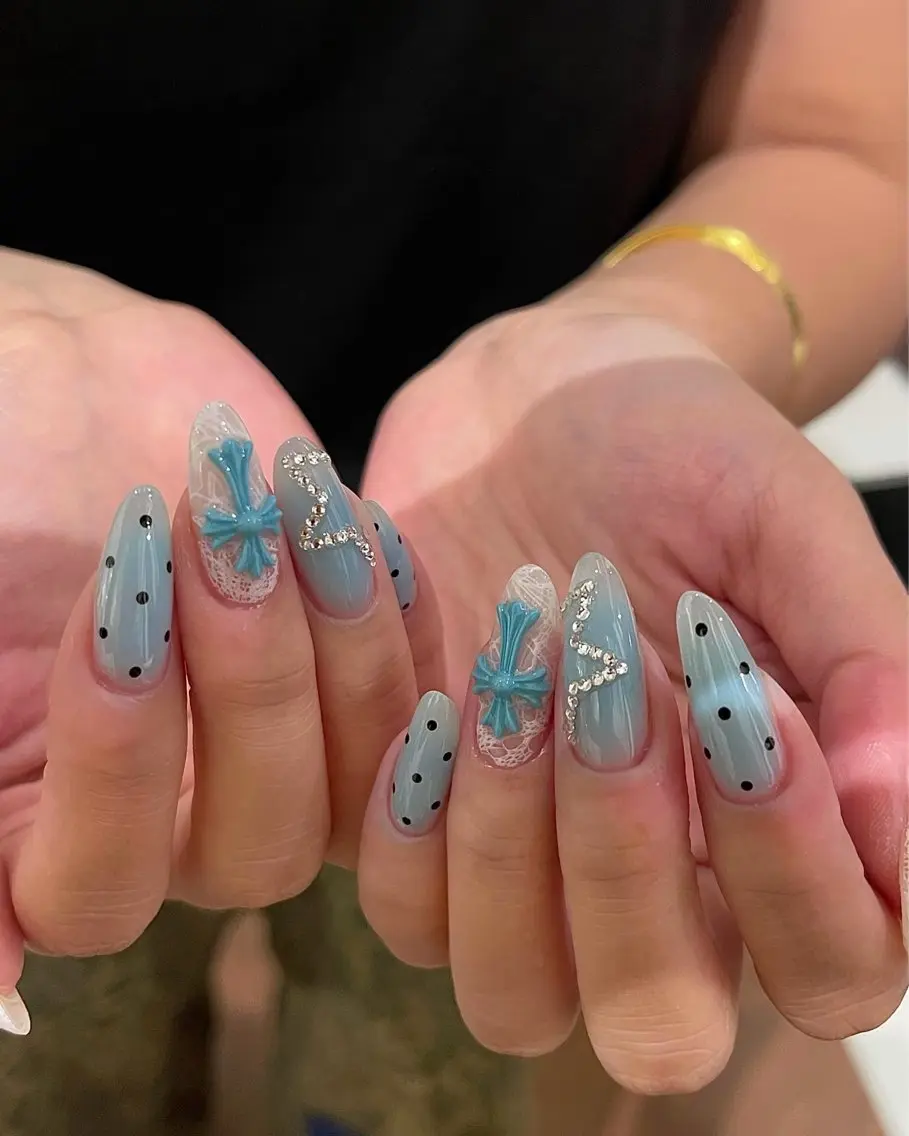 ネイル オーロラネイル チークネイル 長さ出し フットネイル フレンチネイル ハンドネイル Miss Nailのネイルデザイン