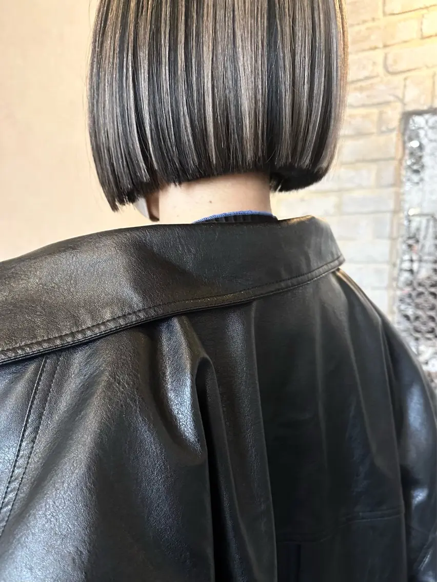 ショート ヘアカラー 💖透明感カラー HAYATO💖のヘアスタイル