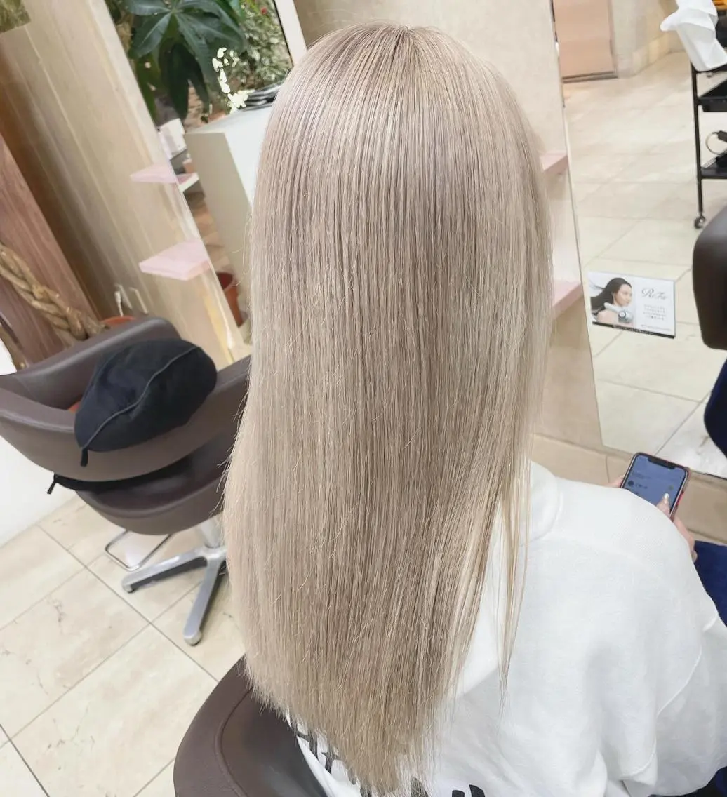 ロング 前田 菜奈子のヘアスタイル