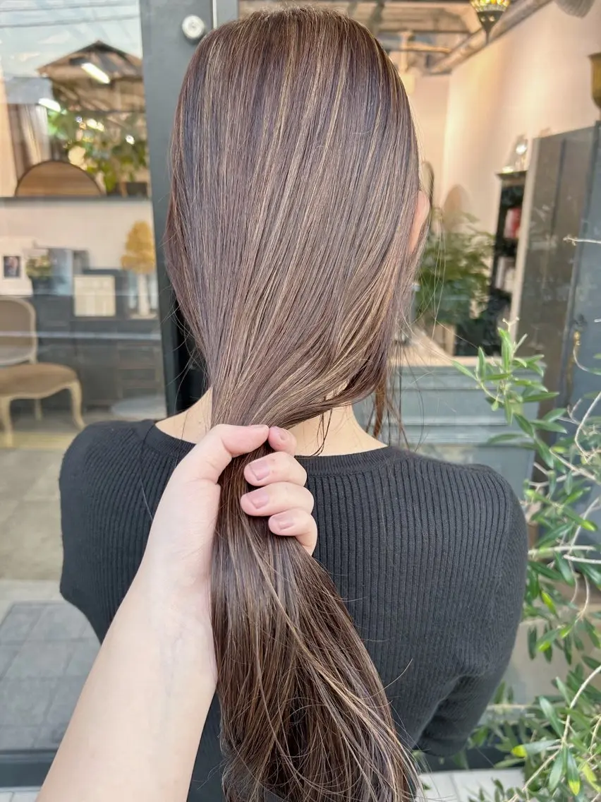ロング 木村 陽菜のヘアスタイル