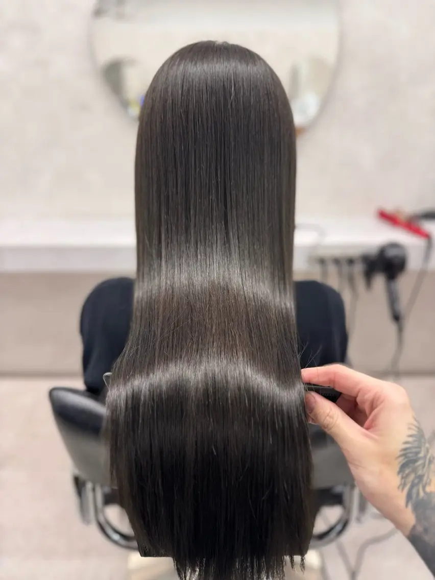 ロング ヘアカラー トリートメント 髪質改善カラー 🕊️SOMAのヘアスタイル