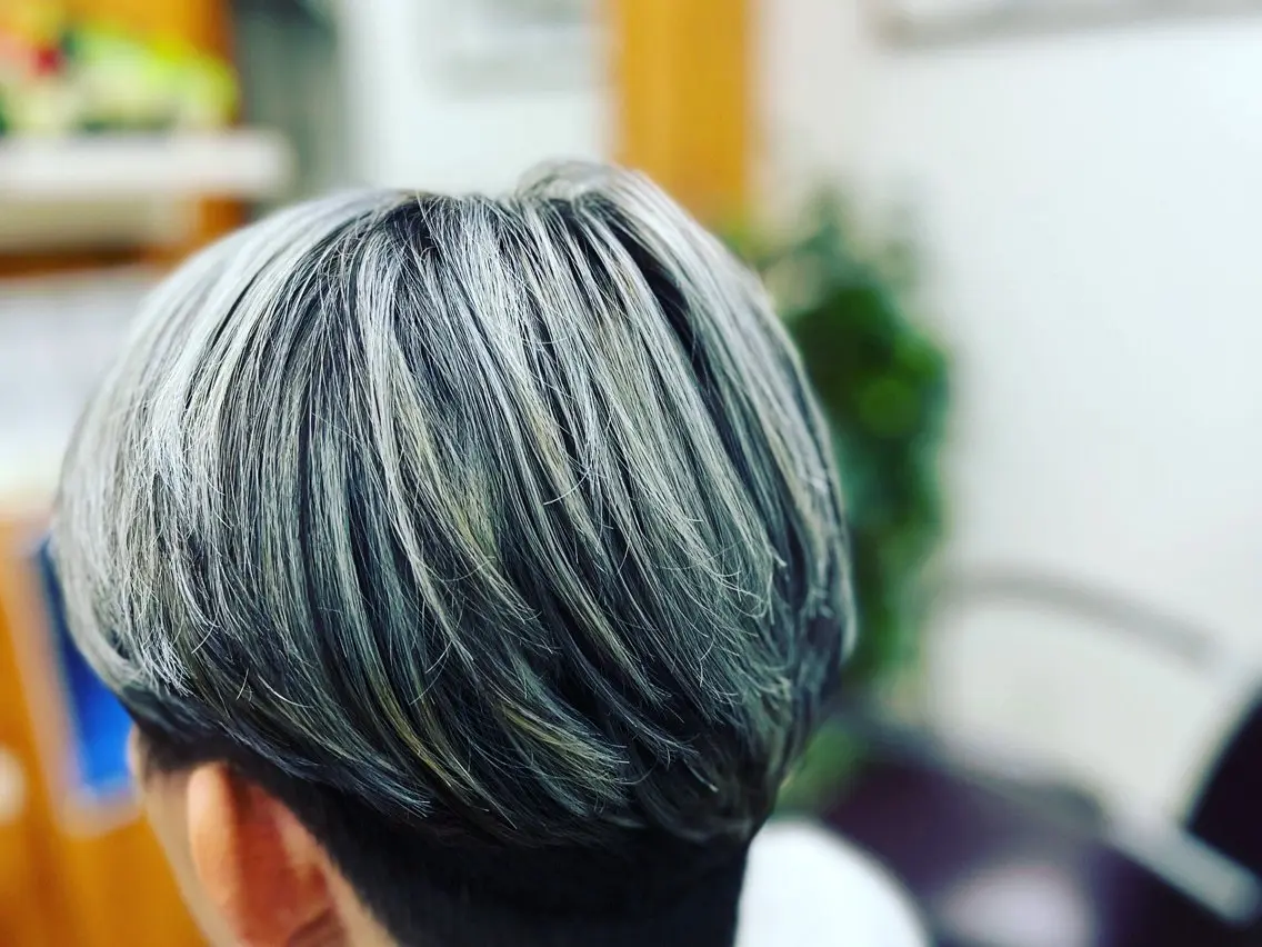 カラー ビューティーサロン ニシムラのヘアスタイル