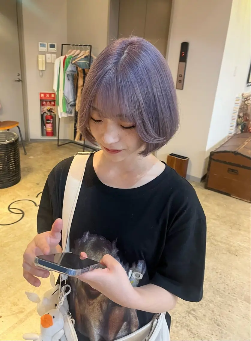 ミディアム カラー ブリーチ ラベンダーカラー カット ヘアカラー トリートメント 🩷ハイトーン透明感 レイヤー🩷ユリカのヘアスタイル