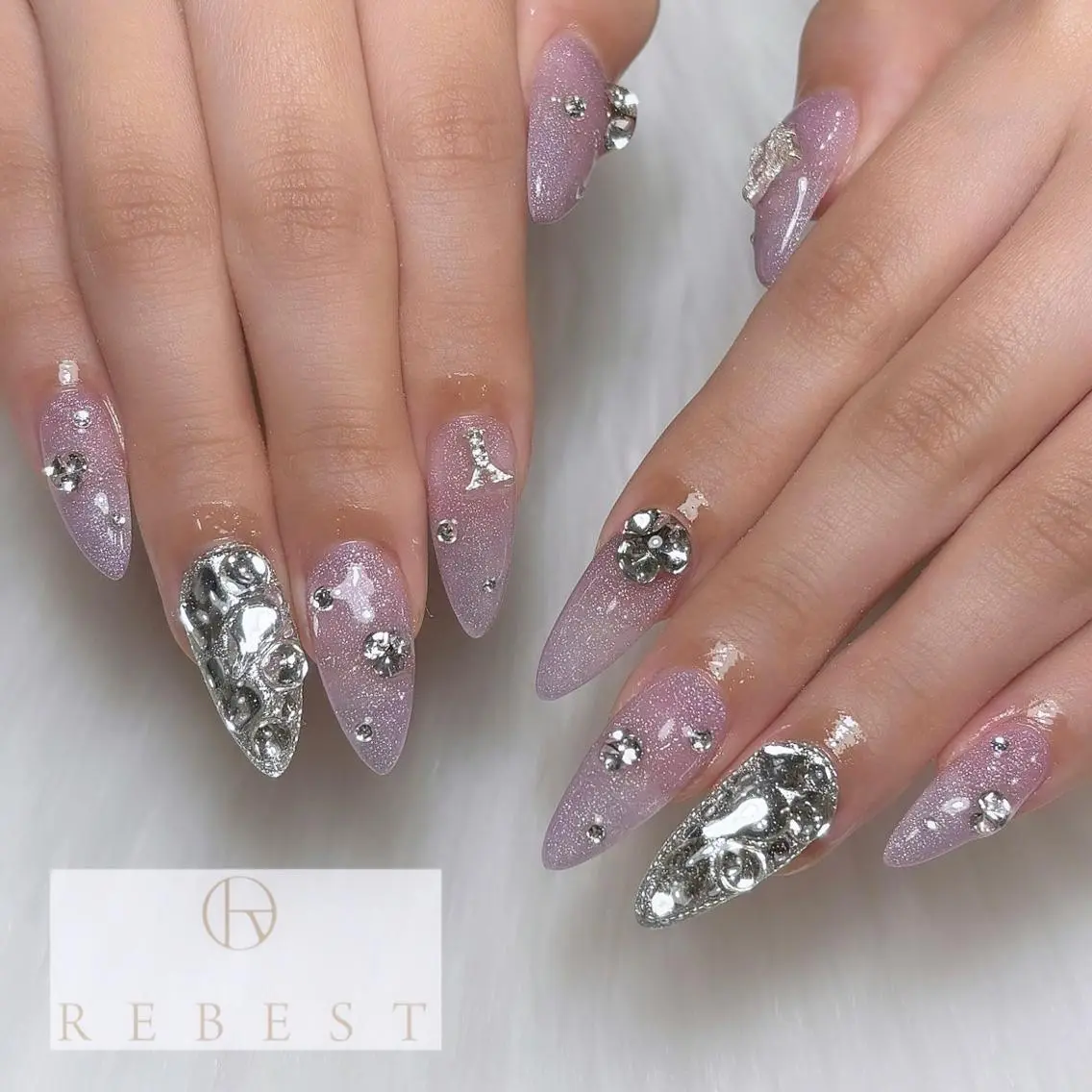 ネイル -Rebest- NAIL心斎橋店💎のネイルデザイン