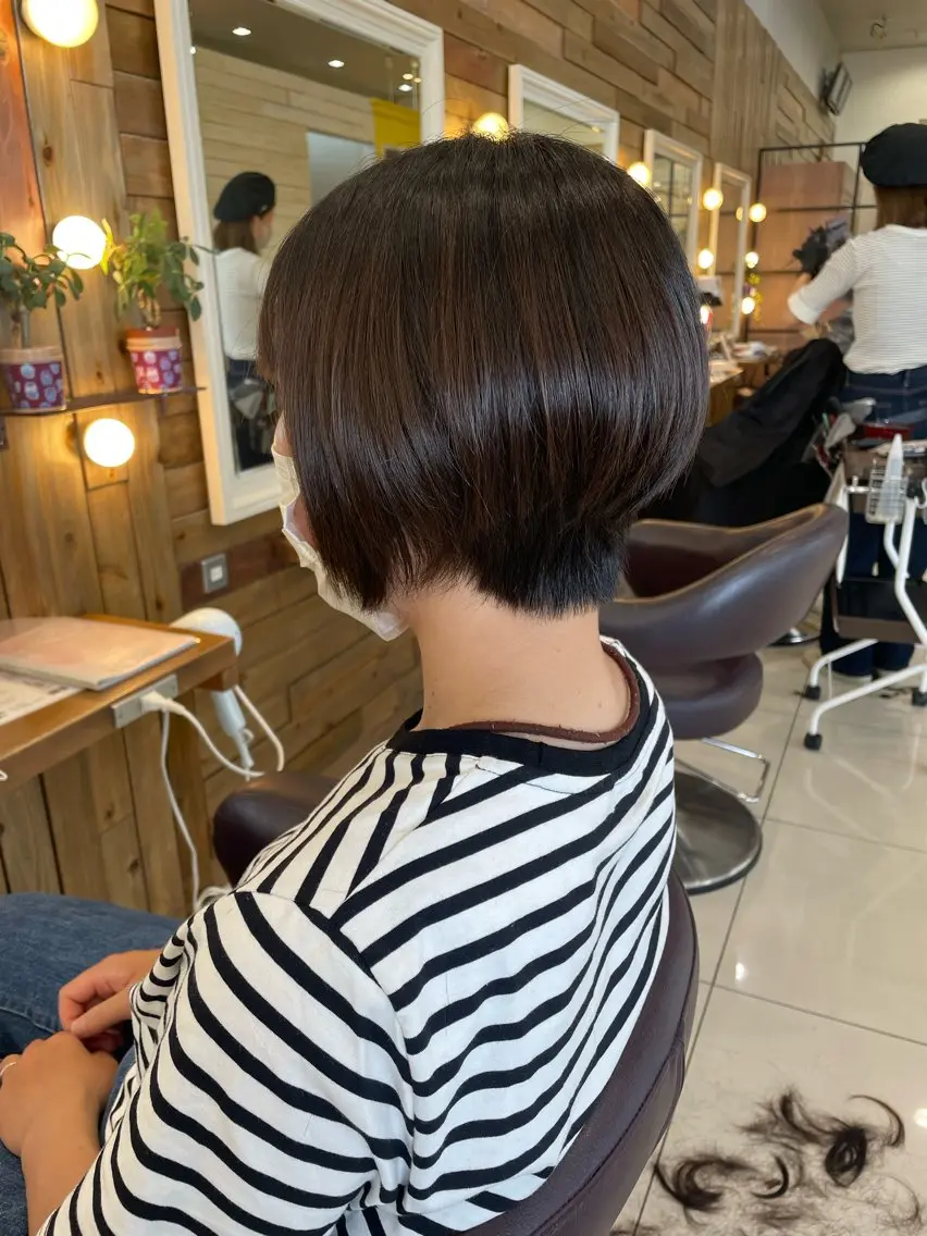 ショート カット ちぐさ/暖色/ ワンカラー🤍のヘアスタイル