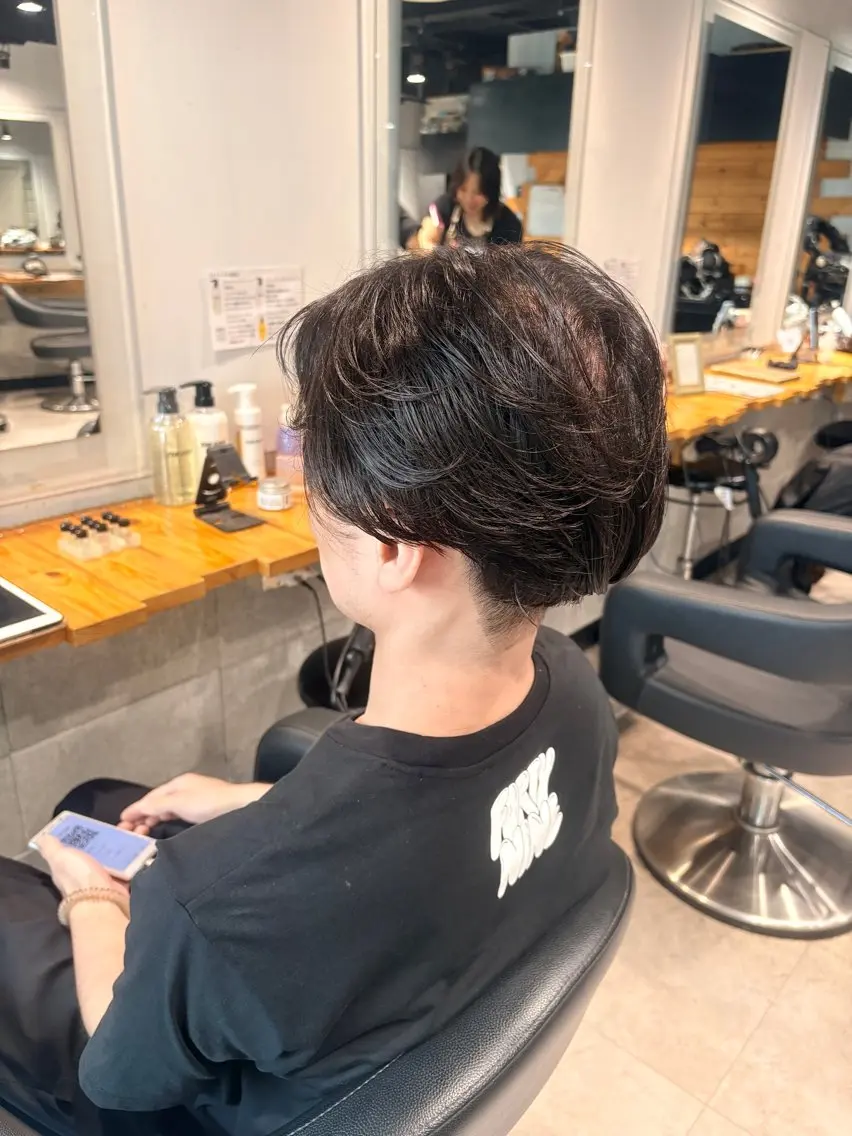 ショート メンズ カット パーマ Honoka💄💋 オリーブ・メンズ特化のヘアスタイル