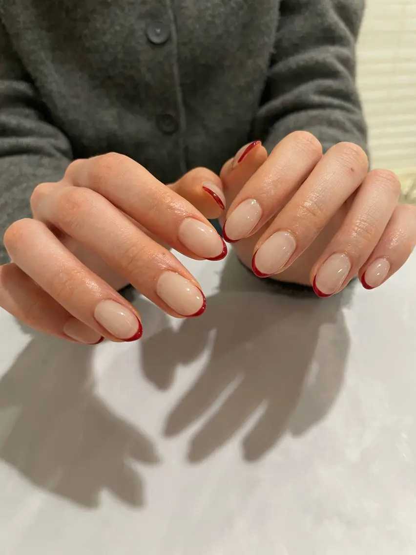 ネイル ボルドー フレンチネイル ハンドネイル tete nailstudioのネイルデザイン