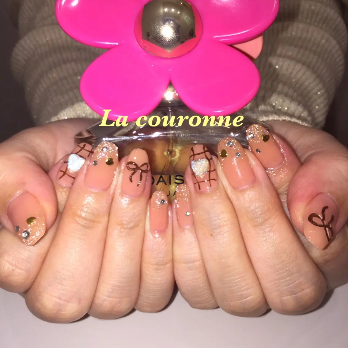 ネイル ハンドネイル Lacouronne NATSUMIのネイルデザイン