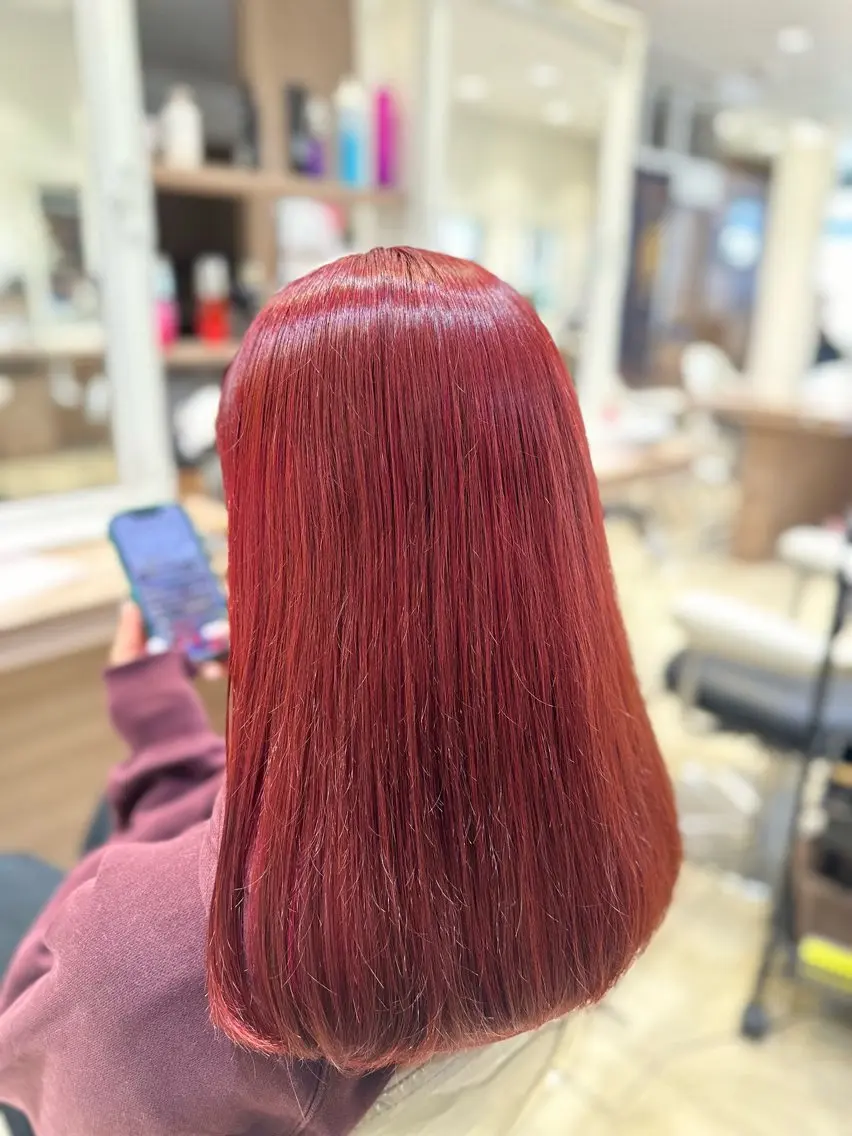 ロング カラー ブリーチ ハイトーンカラー カット ヘアカラー トリートメント ☘️お悩み解決☘️ 岡部恒輝のヘアスタイル