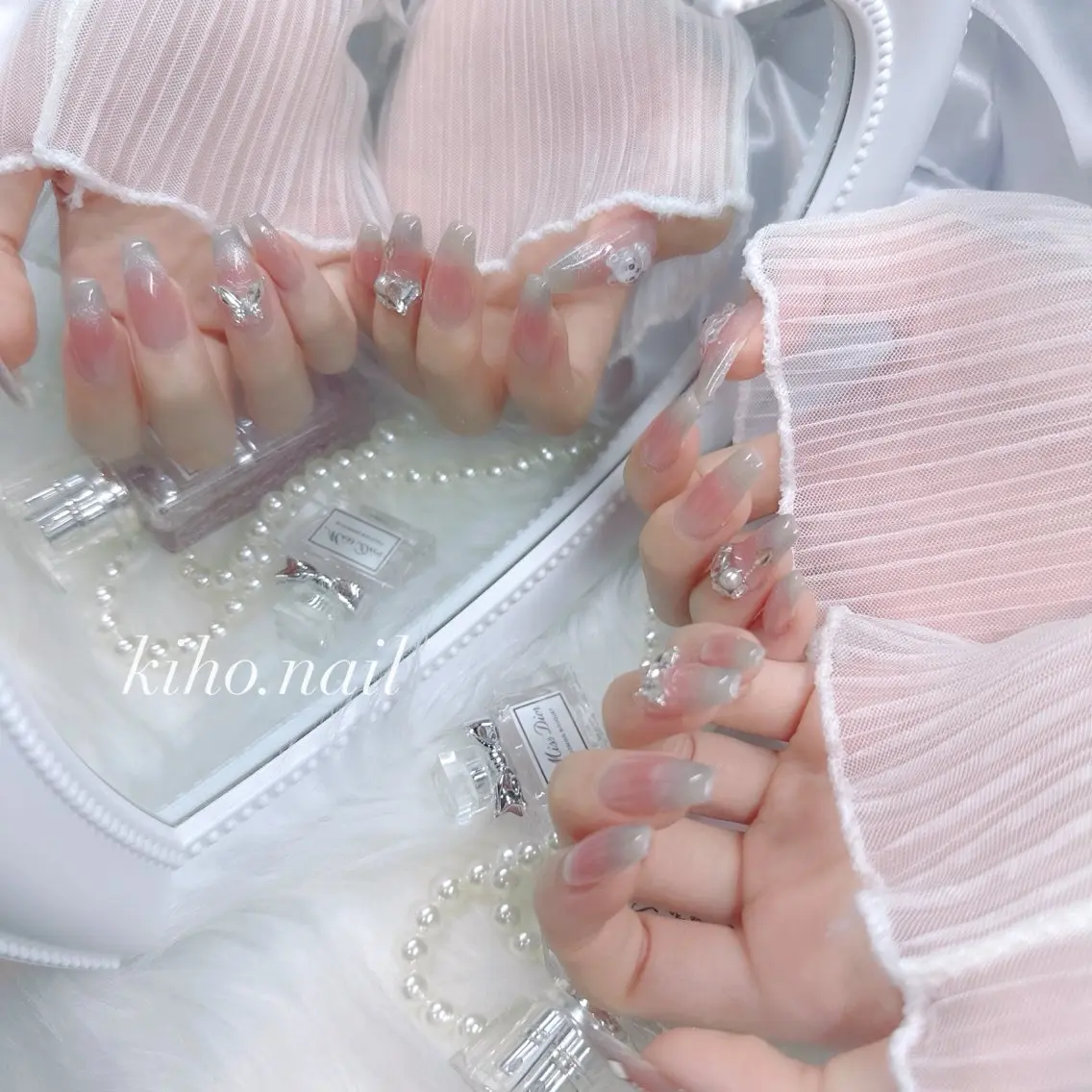 ネイル ハンドネイル KIHO 【週一深夜ネイル】のネイルデザイン