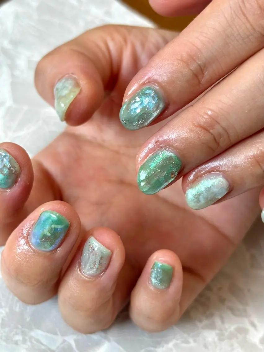 ネイル グリーン ハンドネイル 茂野 恵のネイルデザイン
