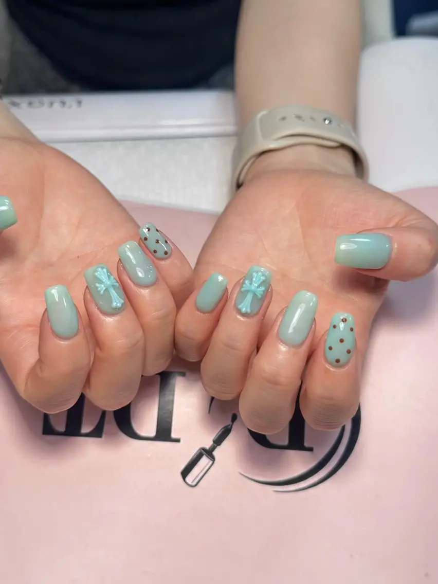 ネイル ハンドネイル DT nailのネイルデザイン