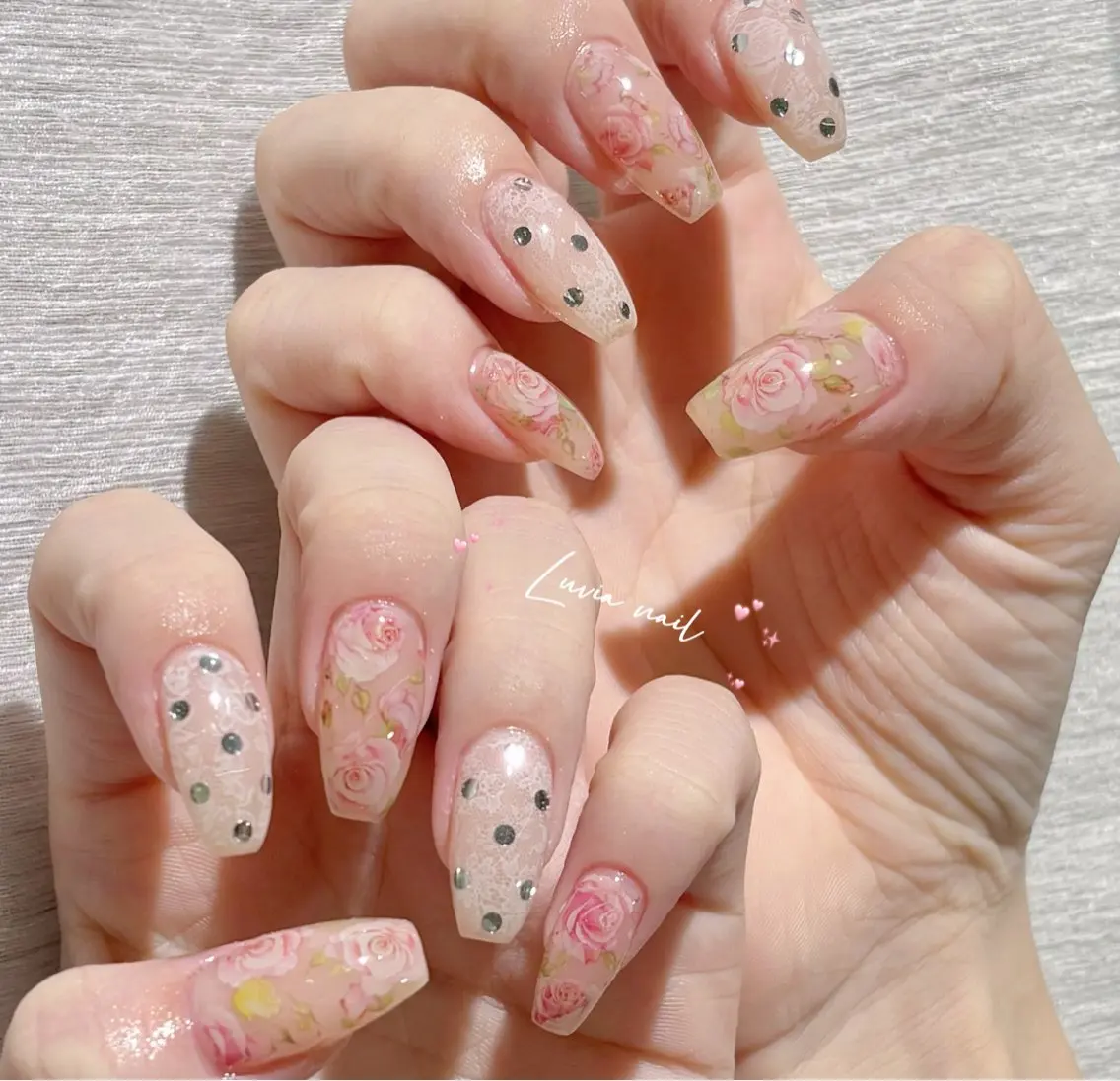 ネイル ハンドネイル 🧸Luvia nail✨のネイルデザイン