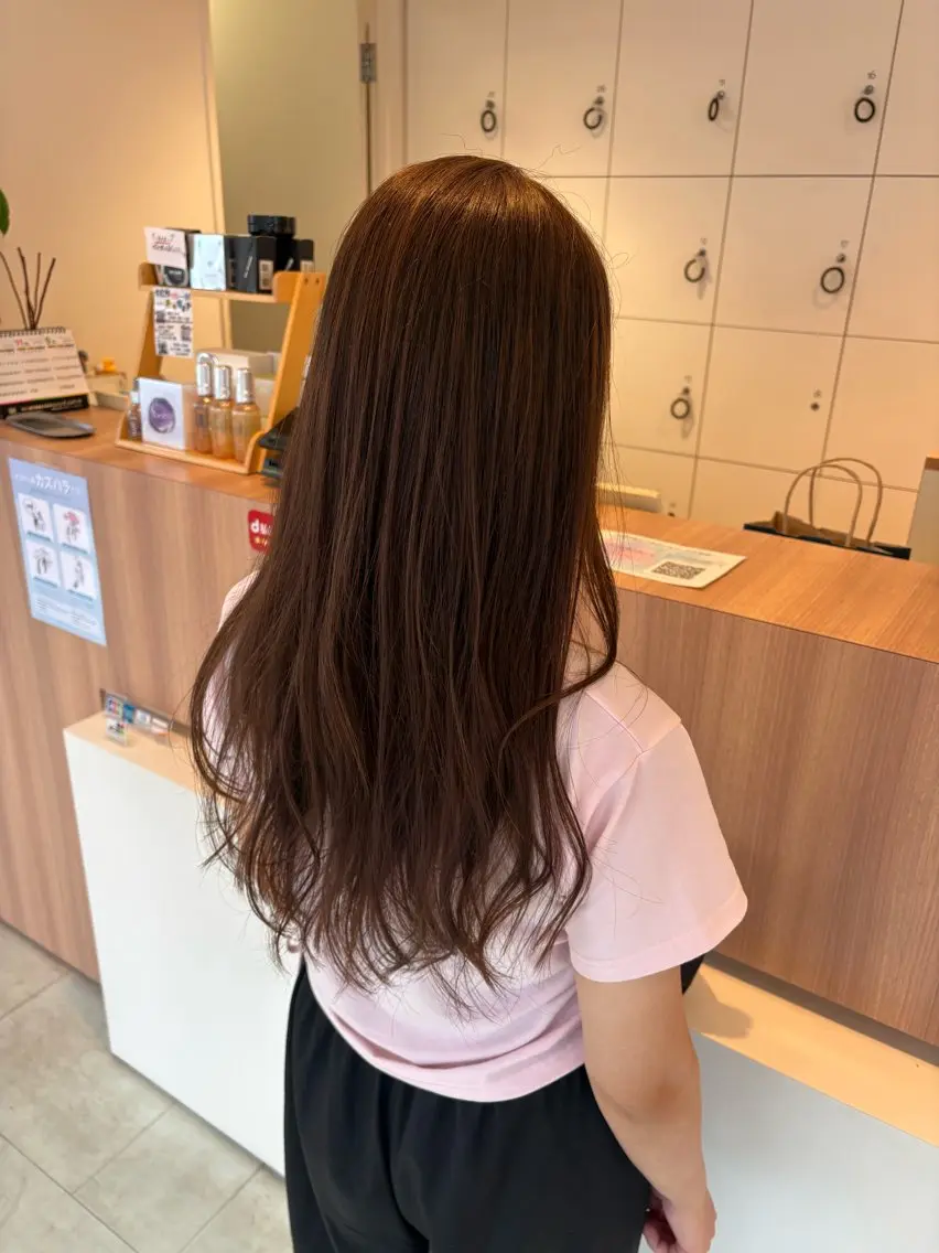 ロング カット ヘアカラー トリートメント 越智 咲穂のヘアスタイル