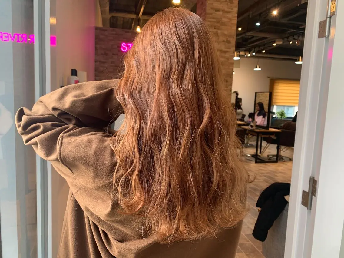 ロング カラー ヘアカラー&縮毛矯正 STAR☆RIVERのヘアスタイル
