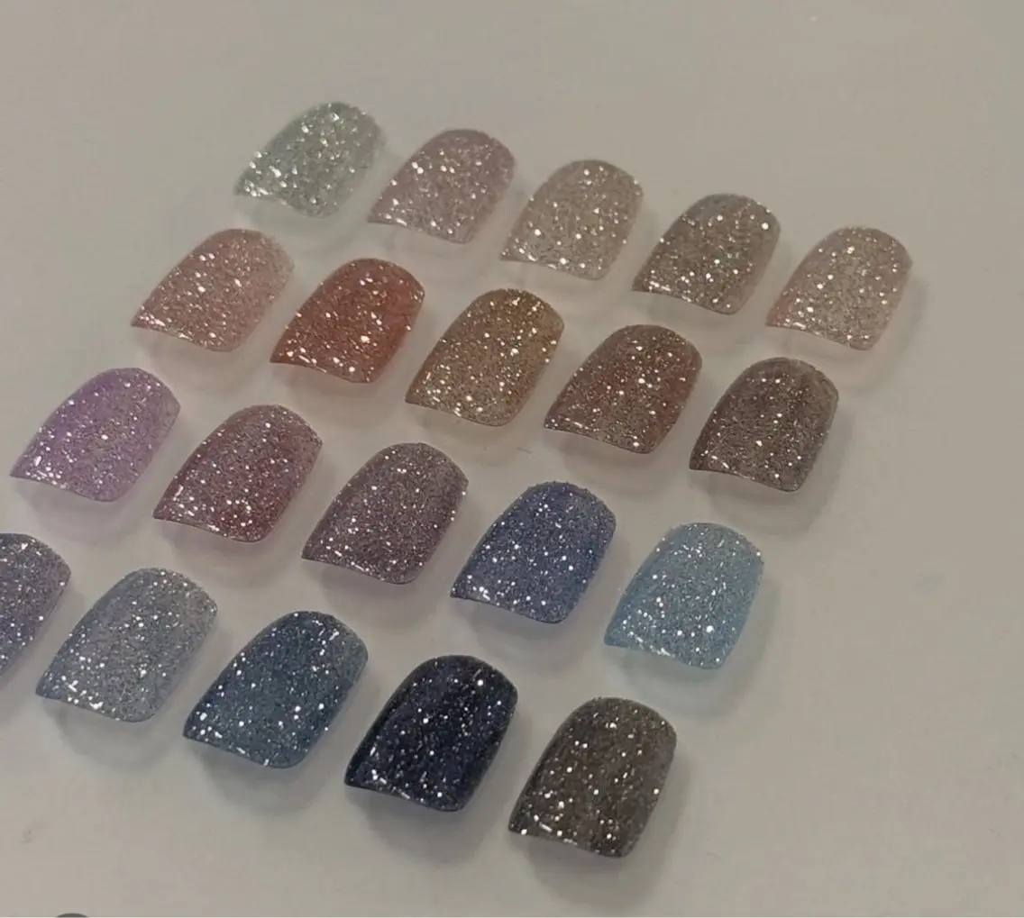 ネイル ラメ(グリッター) ラメグラデーション nails bunnyのネイルデザイン