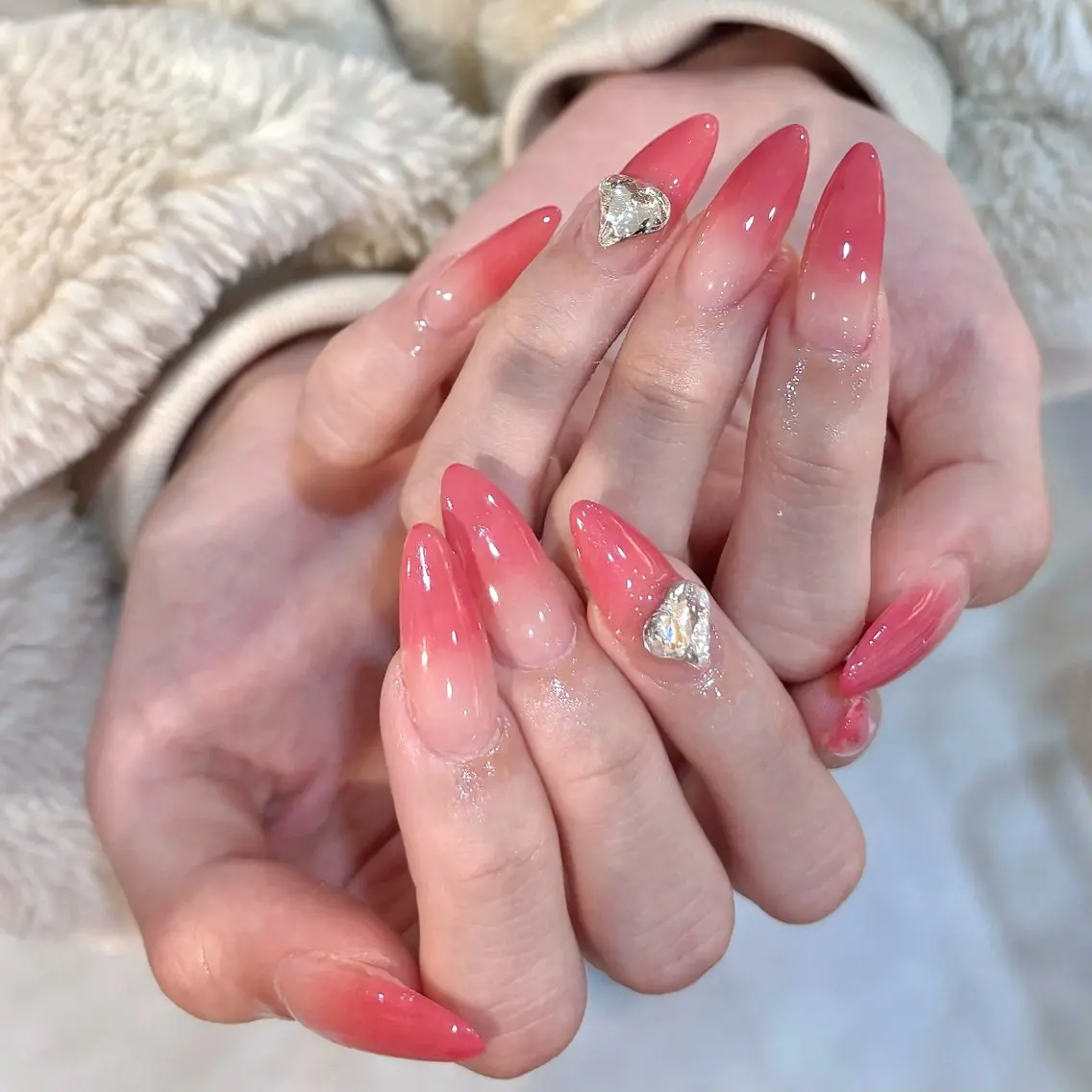 ネイル ハンドネイル 🎀kira 長さだし💗モチ最高のネイルデザイン