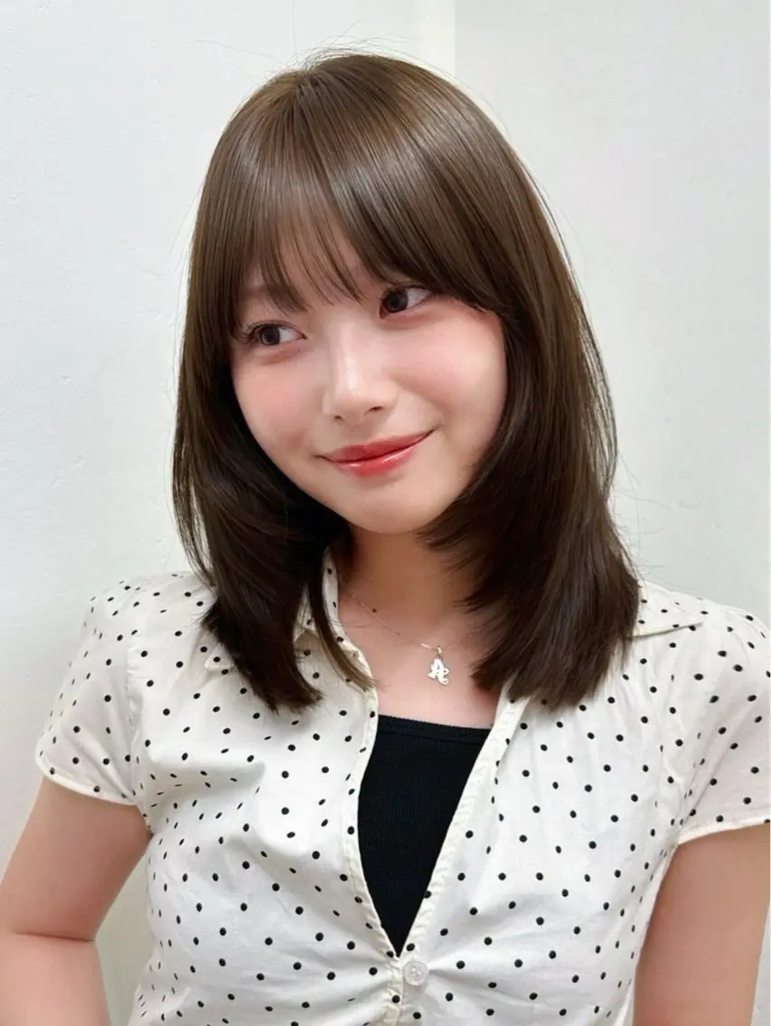 ミディアム ミディアムレイヤー レイヤーカット ❤️アヤカ レイヤーカット❤️のヘアスタイル