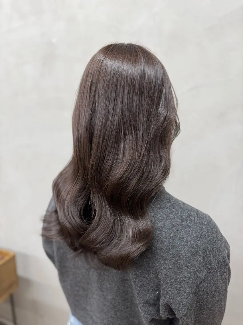 セミロング ヘアカラー 🦋 misaki🦋のヘアスタイル