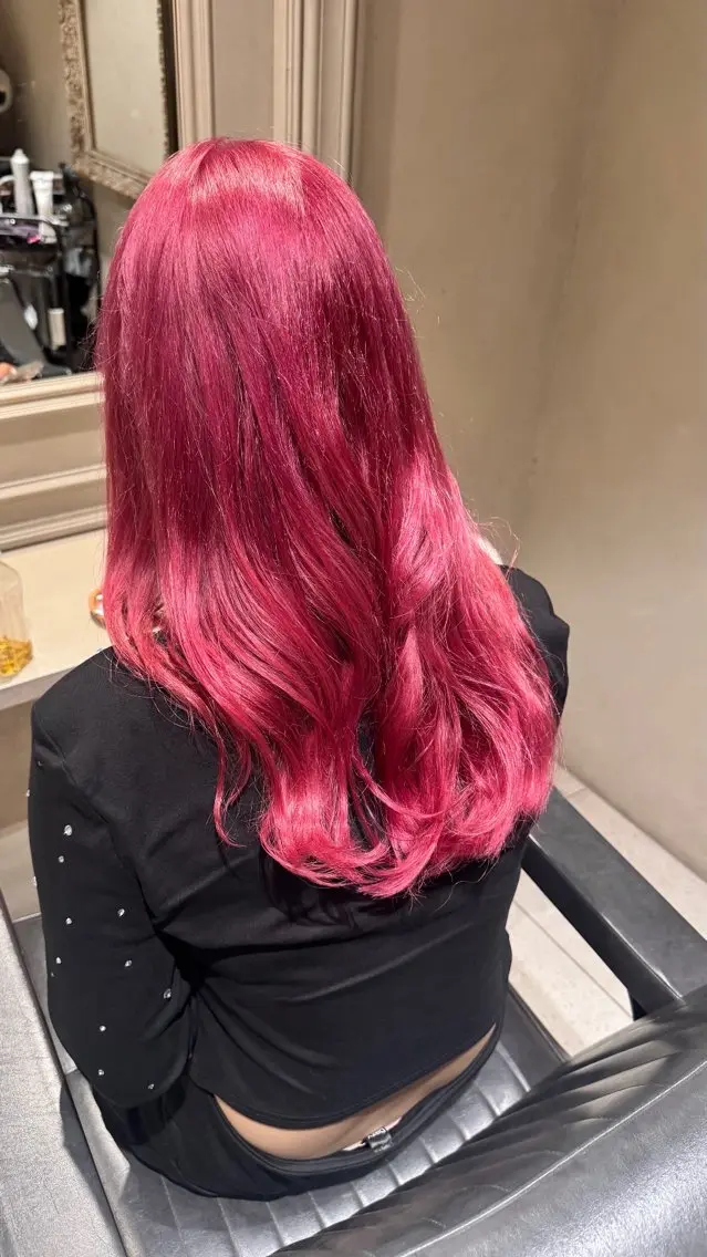 ロング カラー カット ヘアカラー NEWTON 🌟ミニモ限定のヘアスタイル