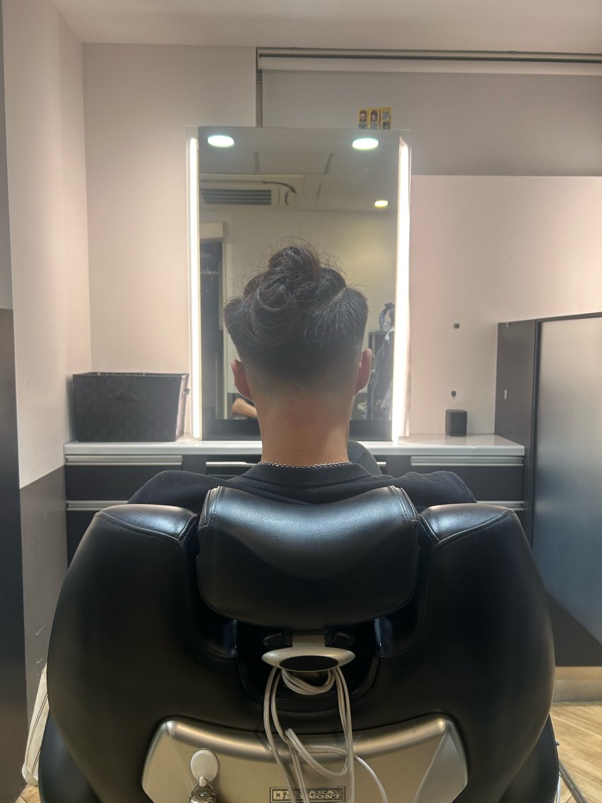 メンズ フェードカット カット 長倉 勝平のヘアスタイル