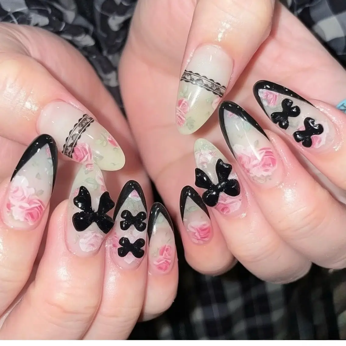 ネイル ハンドネイル LANA NAILのネイルデザイン