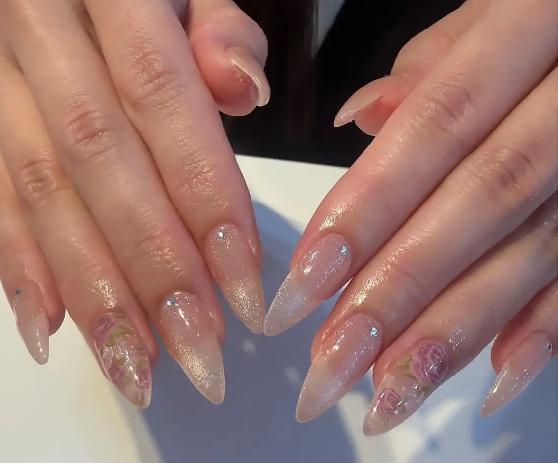 ネイル ハンドネイル NiJi Nailsのネイルデザイン