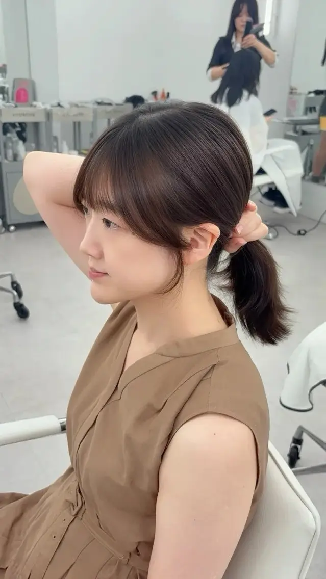 ロング カラー レイヤーカット 小顔カット カット ヘアカラー トリートメント 韓国ヘア/レイヤー/ 顔まわり足立遥奈のヘアスタイル