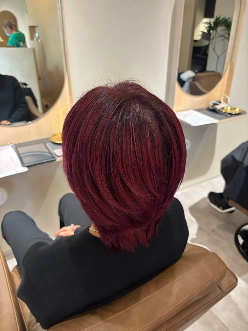 カラー LORE/ 菜月のヘアスタイル