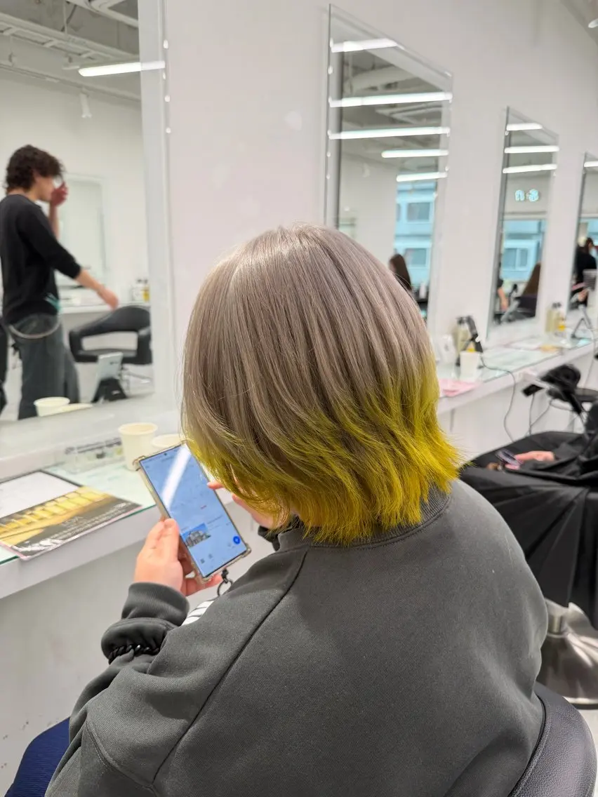 セミロング カラー ヘアカラー トリートメント ヘッドスパ ヘアセット ❄最強かわいいカラー ❄️MINA❄️のヘアスタイル