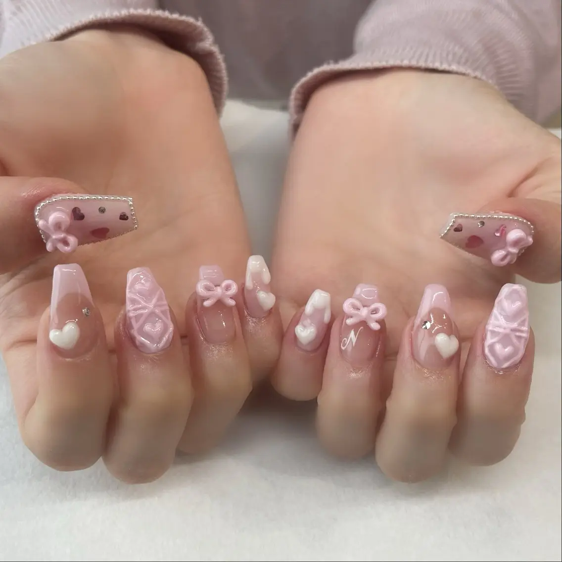 ネイル ハンドネイル 💎🐰 saki. m 🐰💎のネイルデザイン