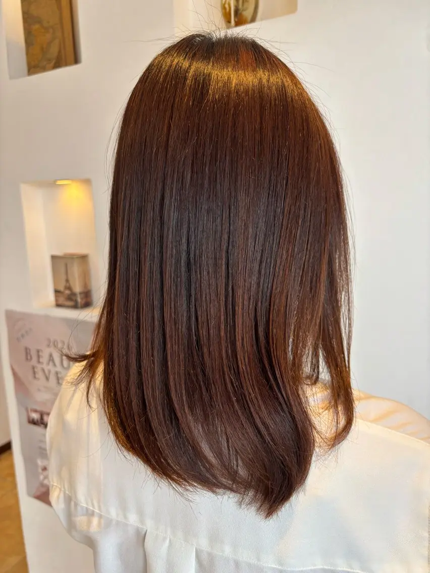 セミロング カット 縮毛矯正 高橋 瑞季のヘアスタイル