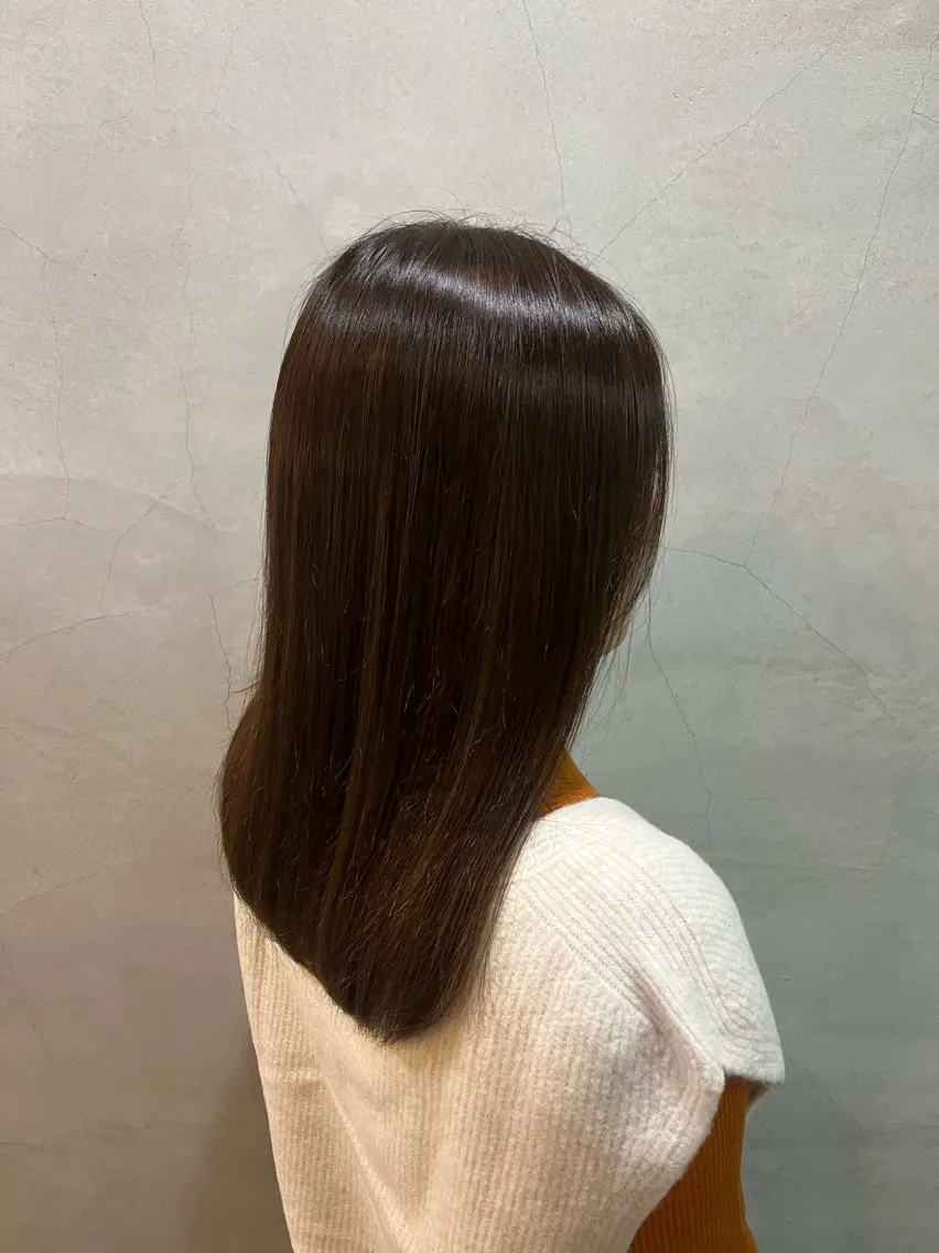 ミディアム カラー ブラウンカラー トリートメント 山根 桜のヘアスタイル