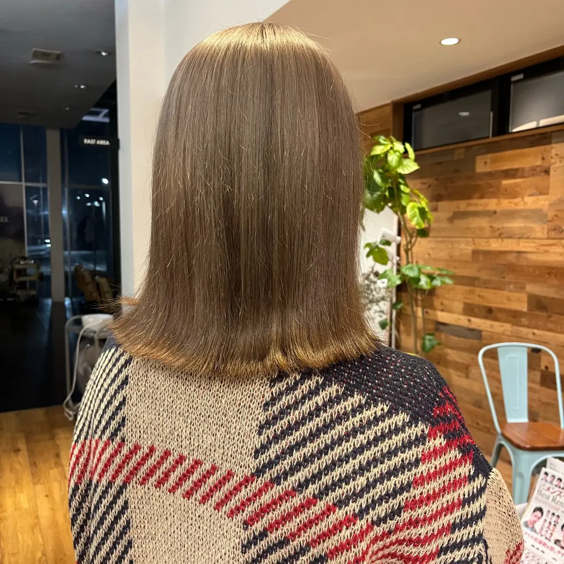 ミディアム カラー ヘアカラー 中村 彩奈のヘアスタイル